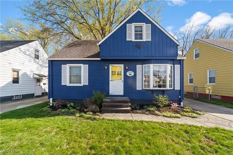 13812 York Blvd, Garfield Heights, OH 44125