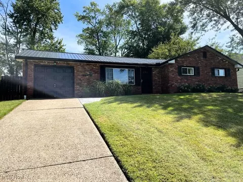 207 Wyoming Rd, Marietta, OH 45750