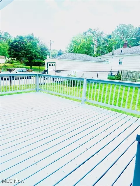 1389 Diagonal Rd, Akron, OH 44320 photo 6