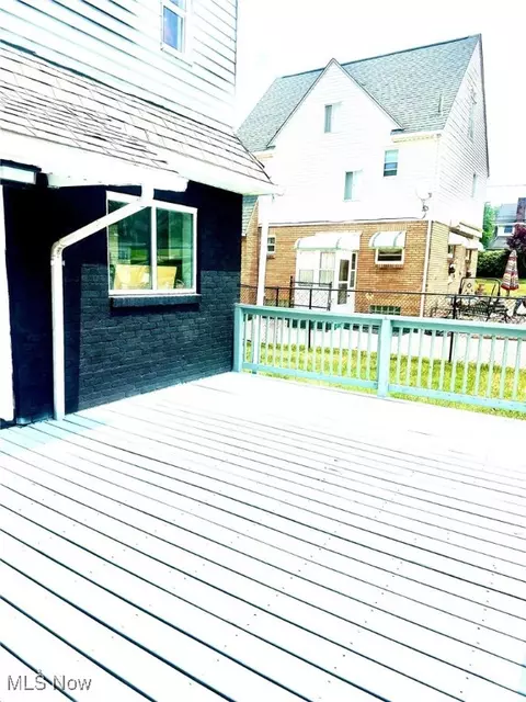 1389 Diagonal Rd, Akron, OH 44320 photo 5