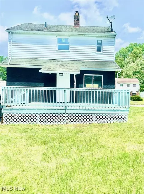 1389 Diagonal Rd, Akron, OH 44320 photo 4
