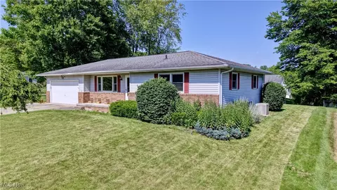 816 Vincent Dr, Loudonville, OH 44842