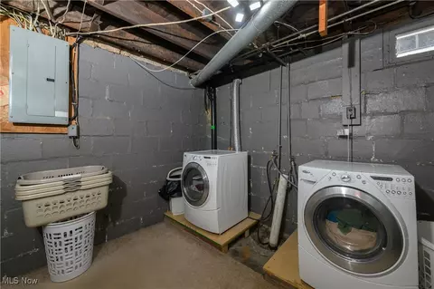 Other - 425 5th St, Dover, OH 44622 photo 3 of 4