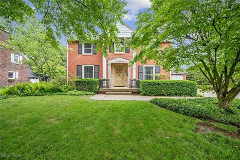 597 Brae Burn Rd, Mansfield, OH 44907
