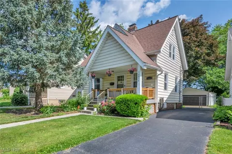 14914 Tudor Ave, Cleveland, OH 44111