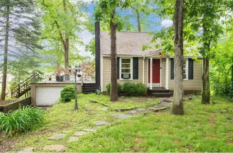 166 N Turner Rd, Youngstown, OH 44515