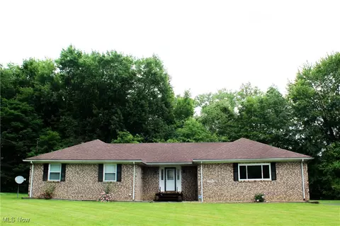 3845 Hightree Ave SE, Warren, OH 44484