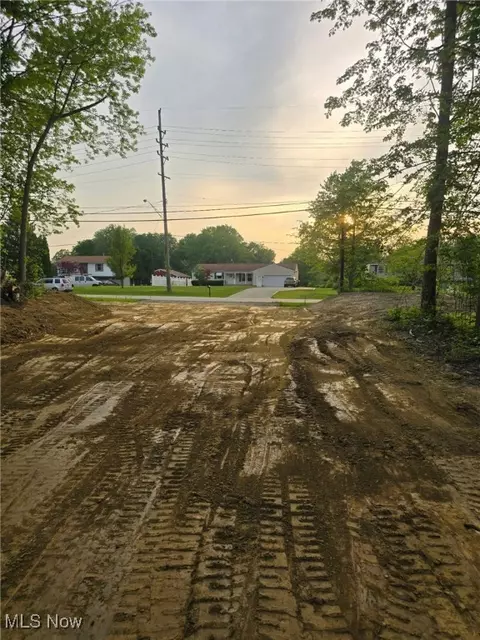 Austinburg Road, Ashtabula, OH 44004
