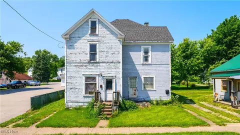 225 W Washington St, Lisbon, OH 44432