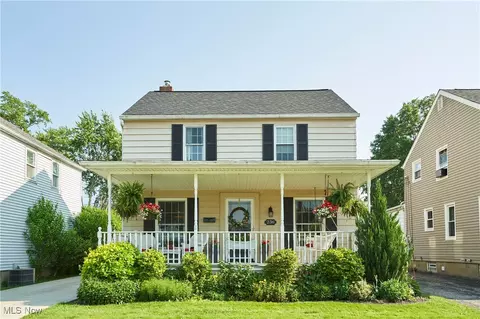 236 Johnson Ave, Cuyahoga Falls, OH 44221
