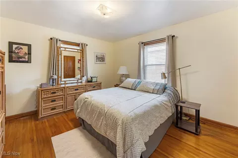 Bedroom - 230 Hamilton Blvd, Struthers, OH 44471 photo 1 of 2