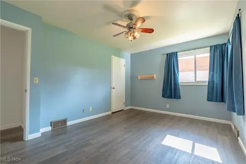 Bedroom - 3900 22nd St NW, Canton, OH 44708 photo 2 of 5