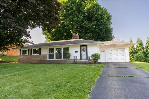 3900 22nd St NW, Canton, OH 44708