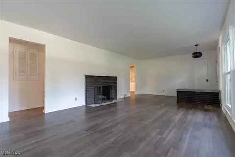 Living - 3900 22nd St NW, Canton, OH 44708 photo 2 of 5