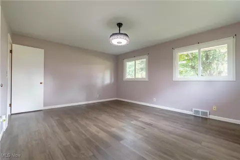 Bedroom - 3900 22nd St NW, Canton, OH 44708 photo 4 of 5