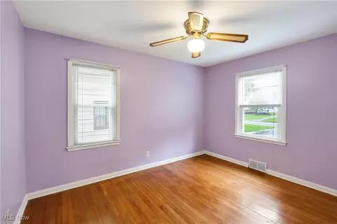 Bedroom - 3949 Risher Rd, Youngstown, OH 44511 photo 2 of 2
