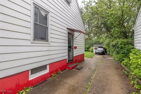 21202 Franklin Rd, Maple Heights, OH 44137 photo 27