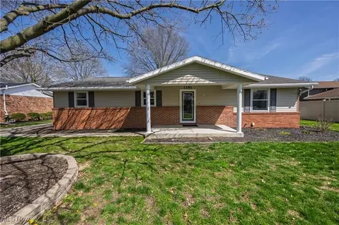 1181 S Broadway, New Philadelphia, OH 44663