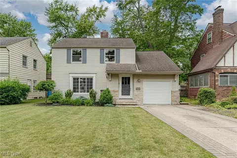 2404 Edgerton Rd, University Heights, OH 44118