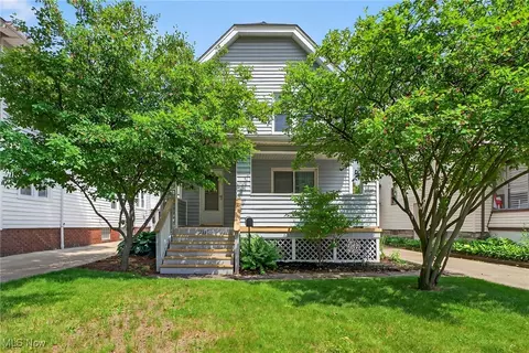 2117 Woodward Ave, Lakewood, OH 44107