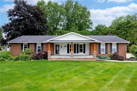 1924 Primrose Ln, Orrville, OH 44667