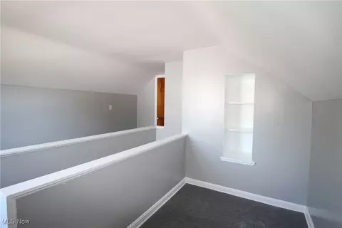 Entry Way - 230 E 242nd St, Euclid, OH 44123 photo 1 of 1