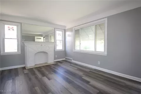 Living - 230 E 242nd St, Euclid, OH 44123 photo 3 of 3