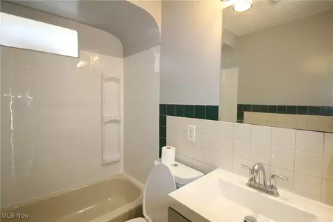 Bath - 230 E 242nd St, Euclid, OH 44123 photo 1 of 3
