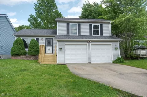 244 Westbranch Dr, Medina, OH 44256