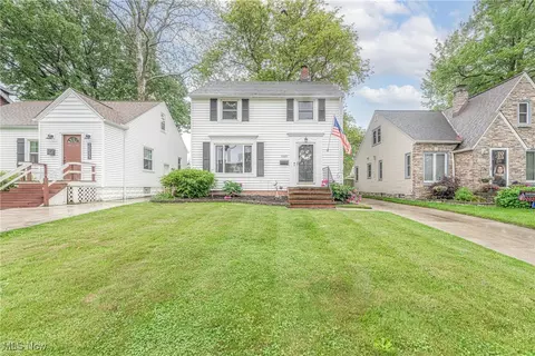 20645 Belvidere Ave, Fairview Park, OH 44126