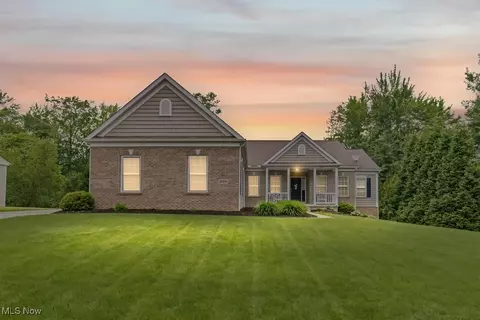 369 Eldridge, Aurora, OH 44202 photo 2