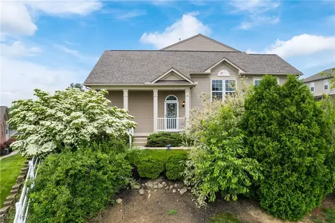398 Caleb Dr, Copley, OH 44321