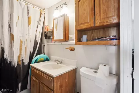 80 Egbert Rd, Bedford, OH 44146 photo 25