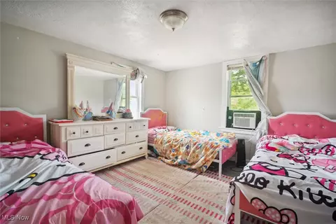 80 Egbert Rd, Bedford, OH 44146 photo 23