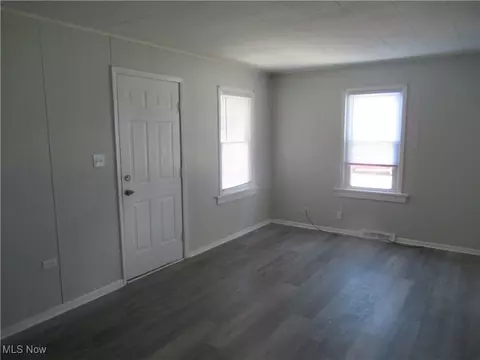 1053 Eaglewood Dr, Willoughby, OH 44094 photo 11