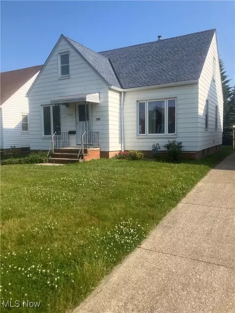 7718 Bertha Ave, Parma, OH 44129