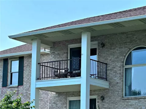 Exterior - 7374 Eisenhower Dr #5, Boardman, OH 44512 photo 2 of 6