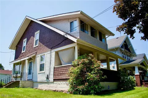 904 Chalker St, Akron, OH 44310