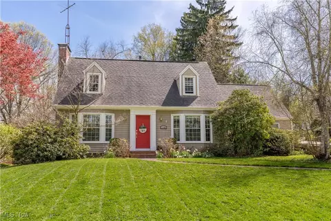 3600 Enfield Ave NW, Canton, OH 44708