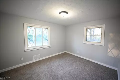 5203 Forest Ave, Maple Heights, OH 44137 photo 12