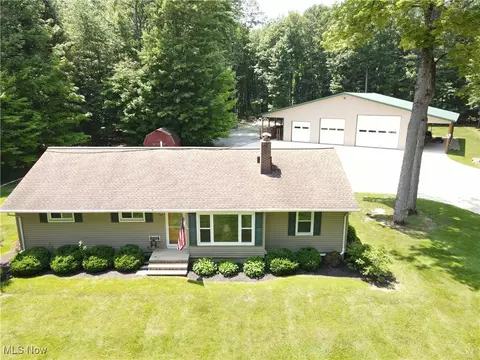 12200 Kile Rd, Chardon, OH 44024