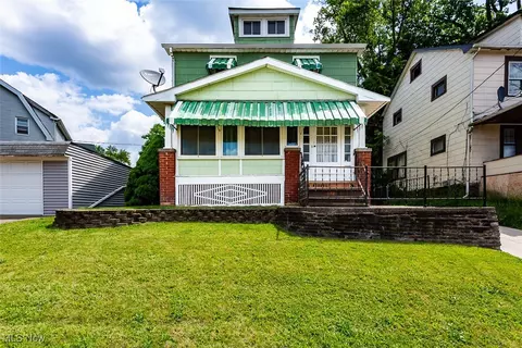 4753 Blythin Rd, Garfield Heights, OH 44125