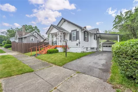 654 Van Everett Ave, Akron, OH 44306 photo 5