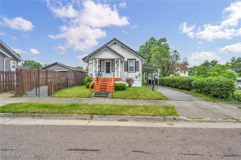 654 Van Everett Ave, Akron, OH 44306 photo 3