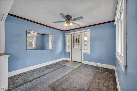 654 Van Everett Ave, Akron, OH 44306 photo 11