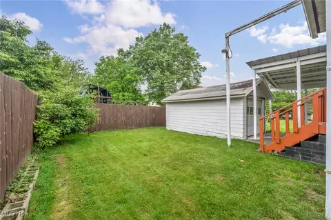 654 Van Everett Ave, Akron, OH 44306 photo 30