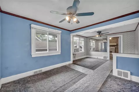 654 Van Everett Ave, Akron, OH 44306 photo 10
