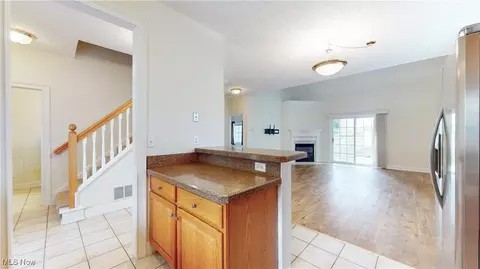 44 Gullybrook Ln, Willoughby, OH 44094 photo 14