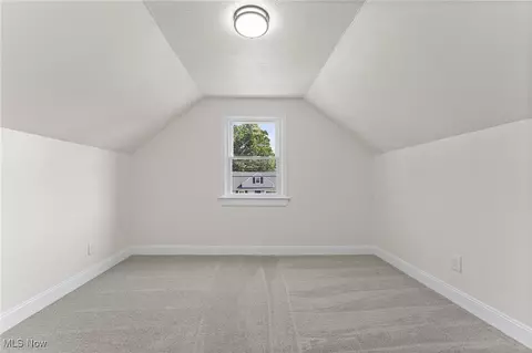 Bedroom - 30031 Thomas St, Willowick, OH 44095 photo 1 of 9