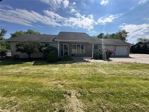 959 Lancaster St, Marietta, OH 45750